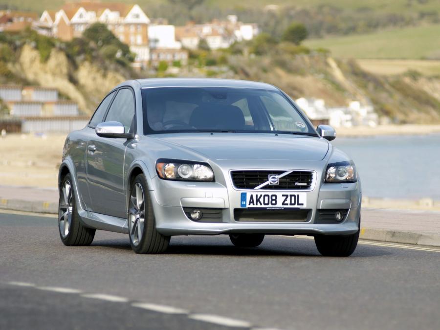  Volvo C30 R-Design 2008 года  (UK) (фото 7 из 21)